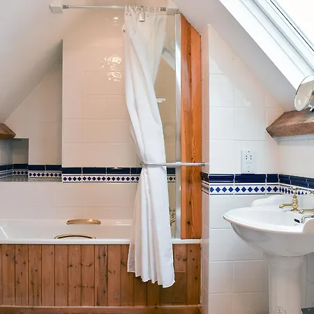 Дом отдыха Grosmont Villa