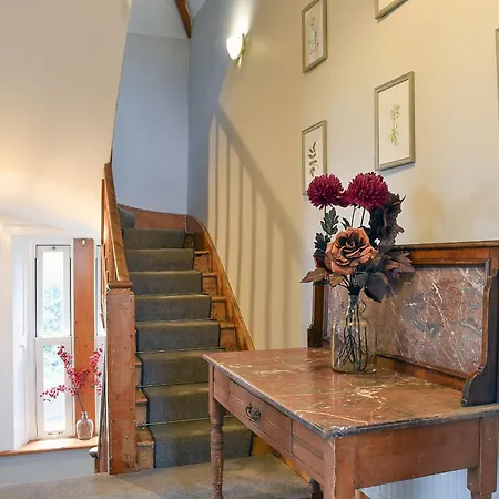 Дом отдыха Grosmont Villa