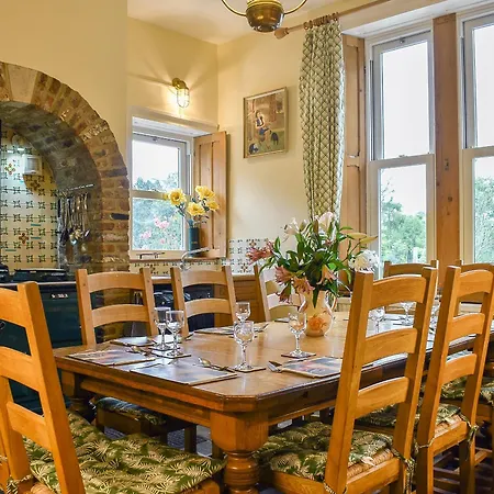 Grosmont Villa 別荘 グロスモント